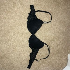 Black lace bra from Victoria’s Secret 36C